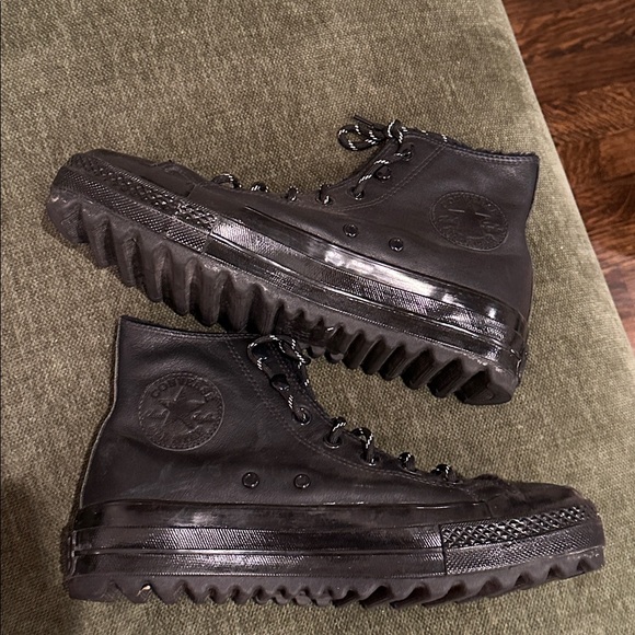 Black Leather/ fur   Converse - Picture 16 of 16